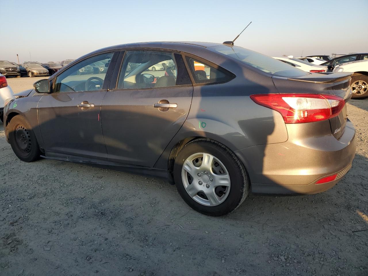2014 Ford Focus - Image 2