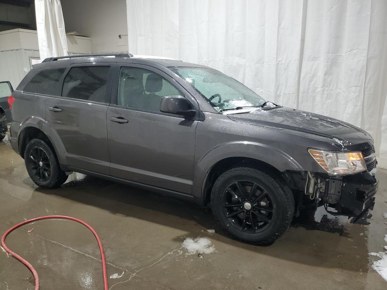 2015 Dodge Journey - Image 4