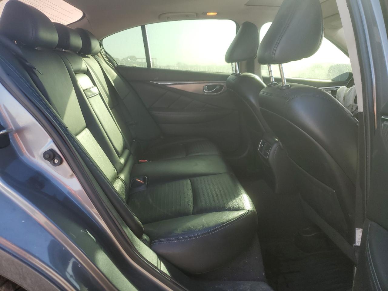 2017 Infiniti Q50 - Image 10