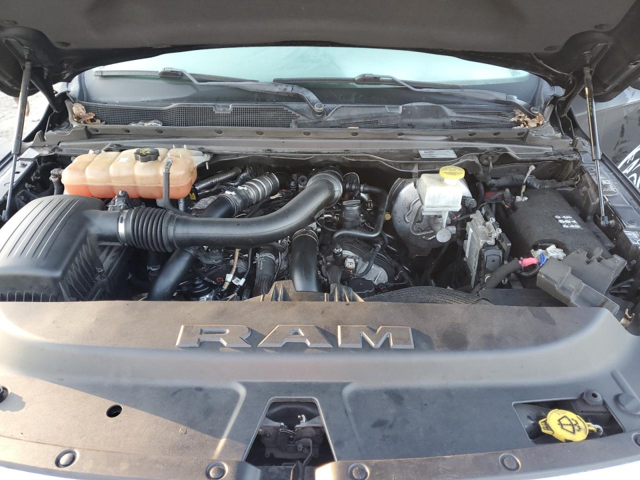 2020 RAM 1500 - Image 11