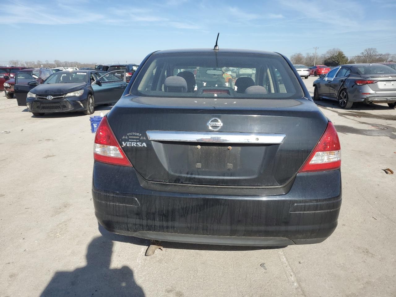 2009 Nissan Versa - Image 6