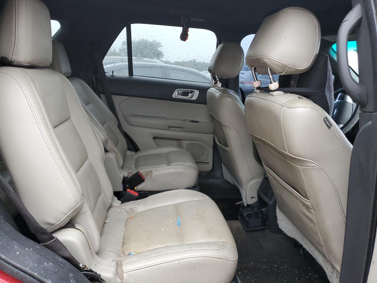 2014 Ford Explorer - Image 11