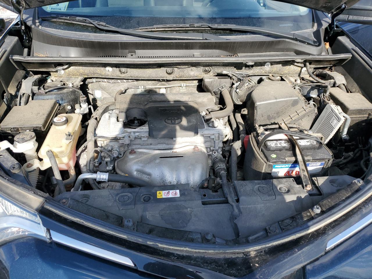 2018 Toyota RAV 4 - Image 12