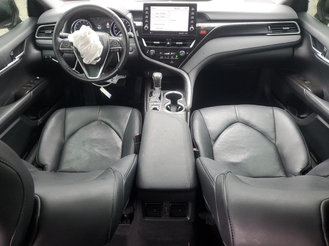 2023 Toyota Camry - Image 8