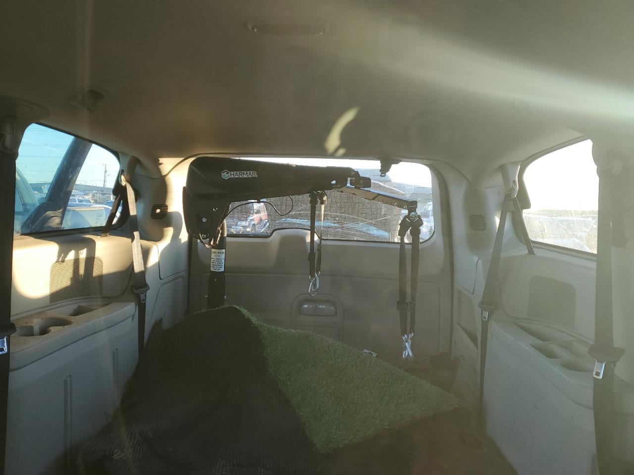 2015 Dodge Caravan - Image 10