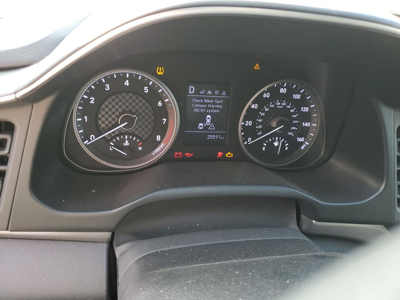 2020 Hyundai Elantra - Image 9