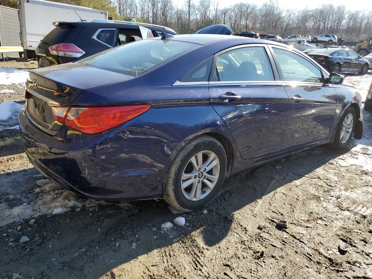 2012 Hyundai Sonata - Image 3