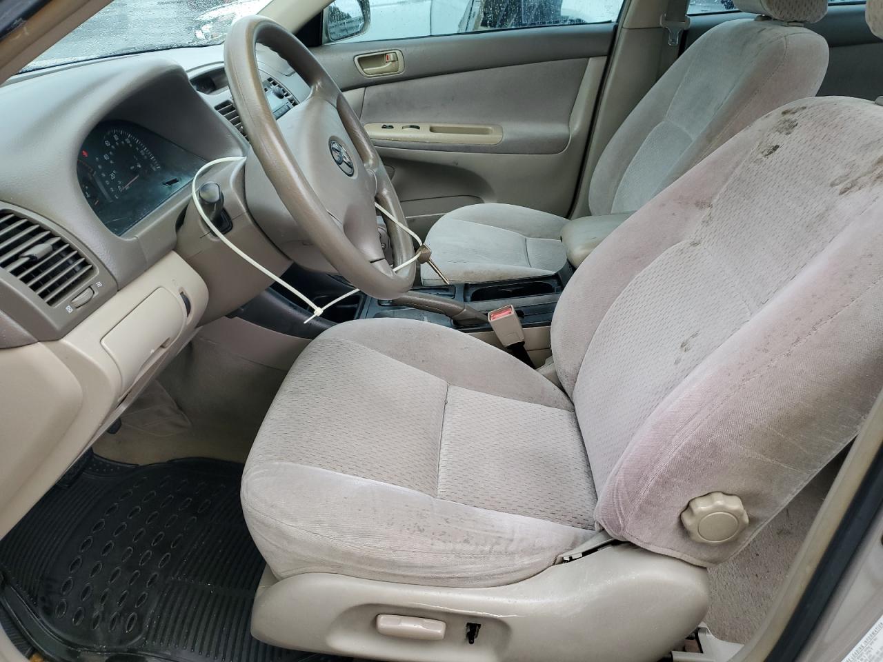 2003 Toyota Camry - Image 7
