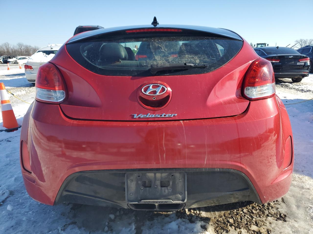 2016 Hyundai Veloster - Image 6