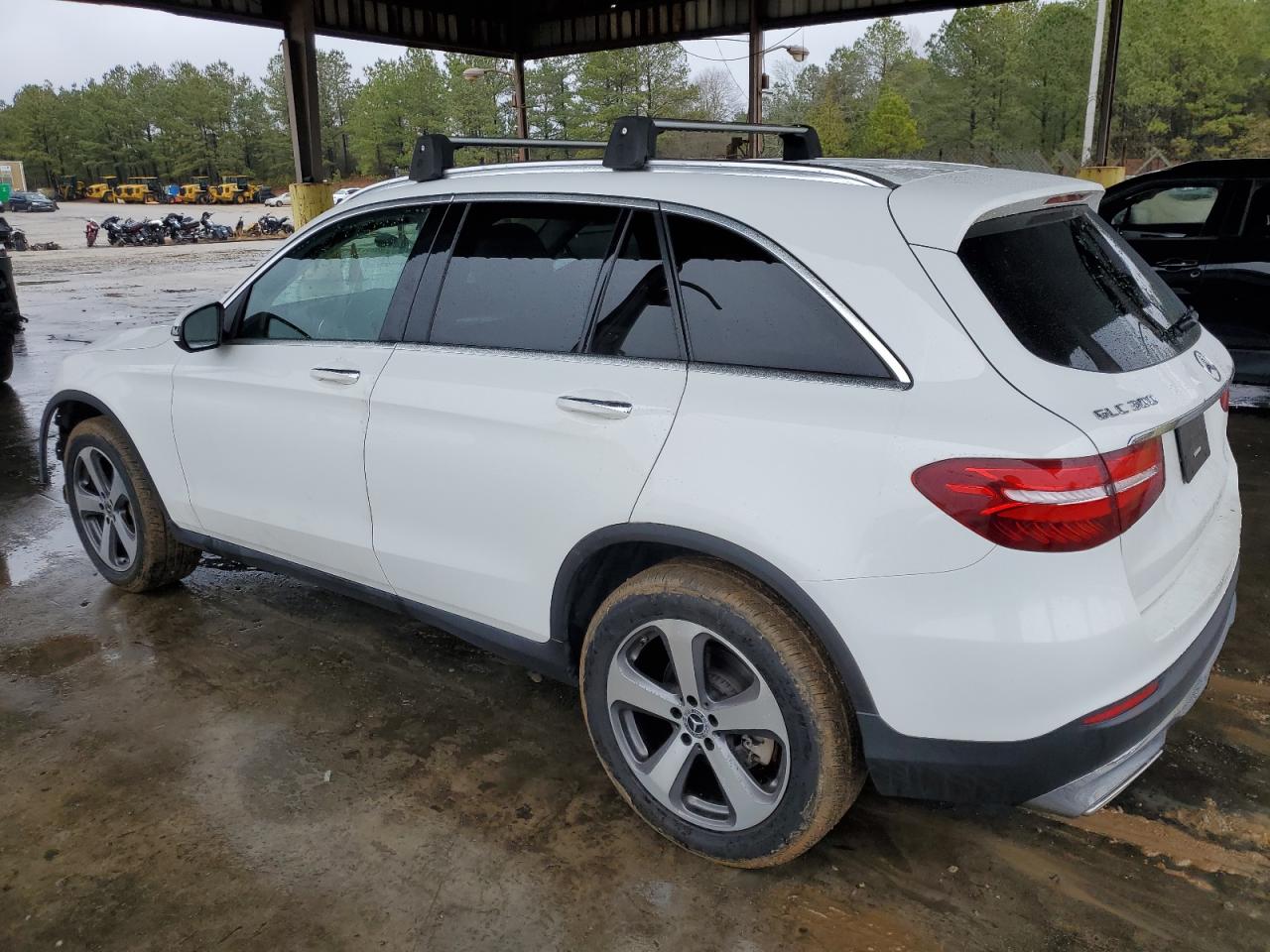 2019 Mercedes-Benz GLC - Image 2