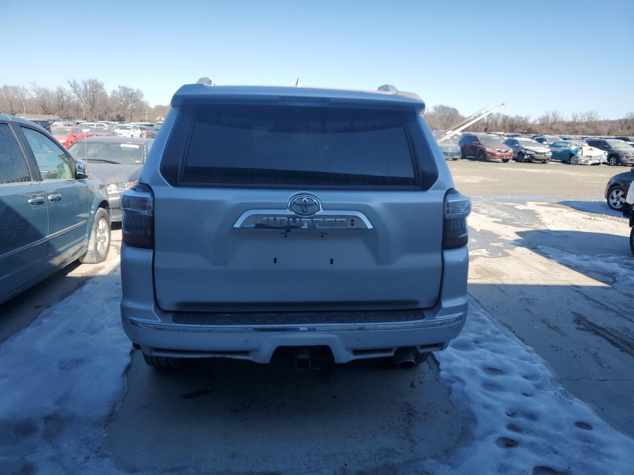 2015 Toyota 4Runner Sr5 VIN: JTEBU5JR5F5261509 Lot: 88604495