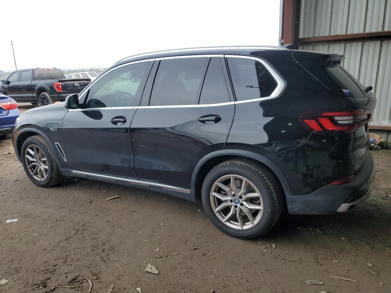 2023 BMW X5 - Image 2