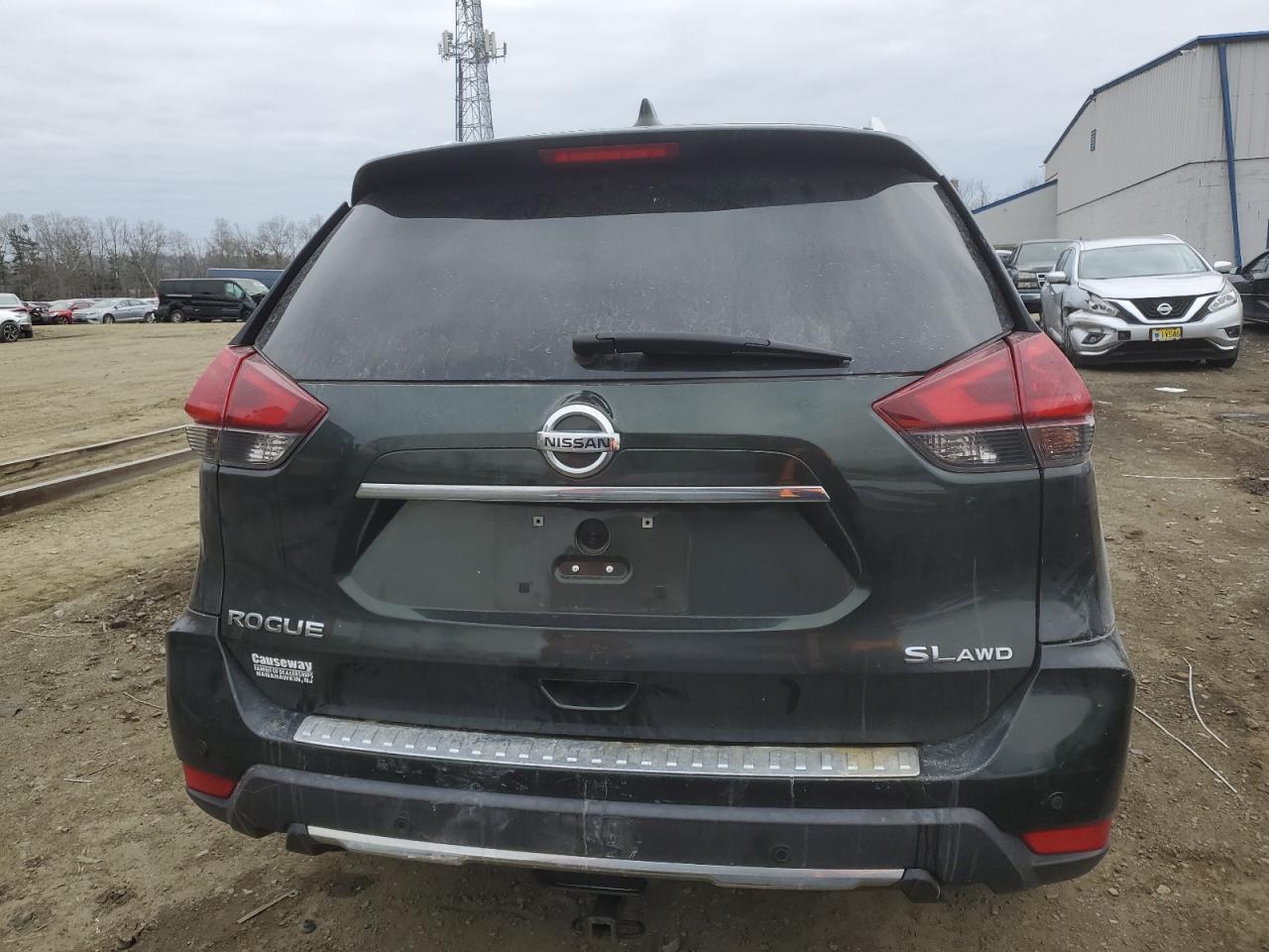 2019 Nissan Rogue - Image 6
