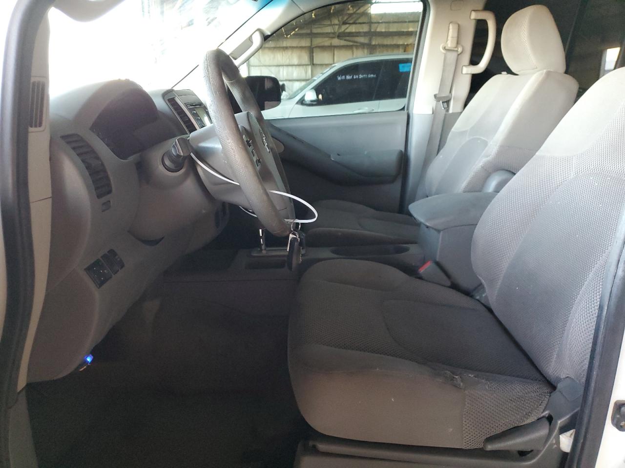 2013 Nissan Navara (Frontier) - Image 7