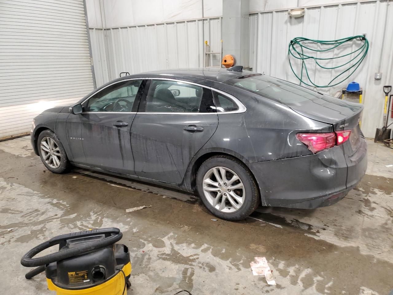 2017 Chevrolet Malibu - Image 2
