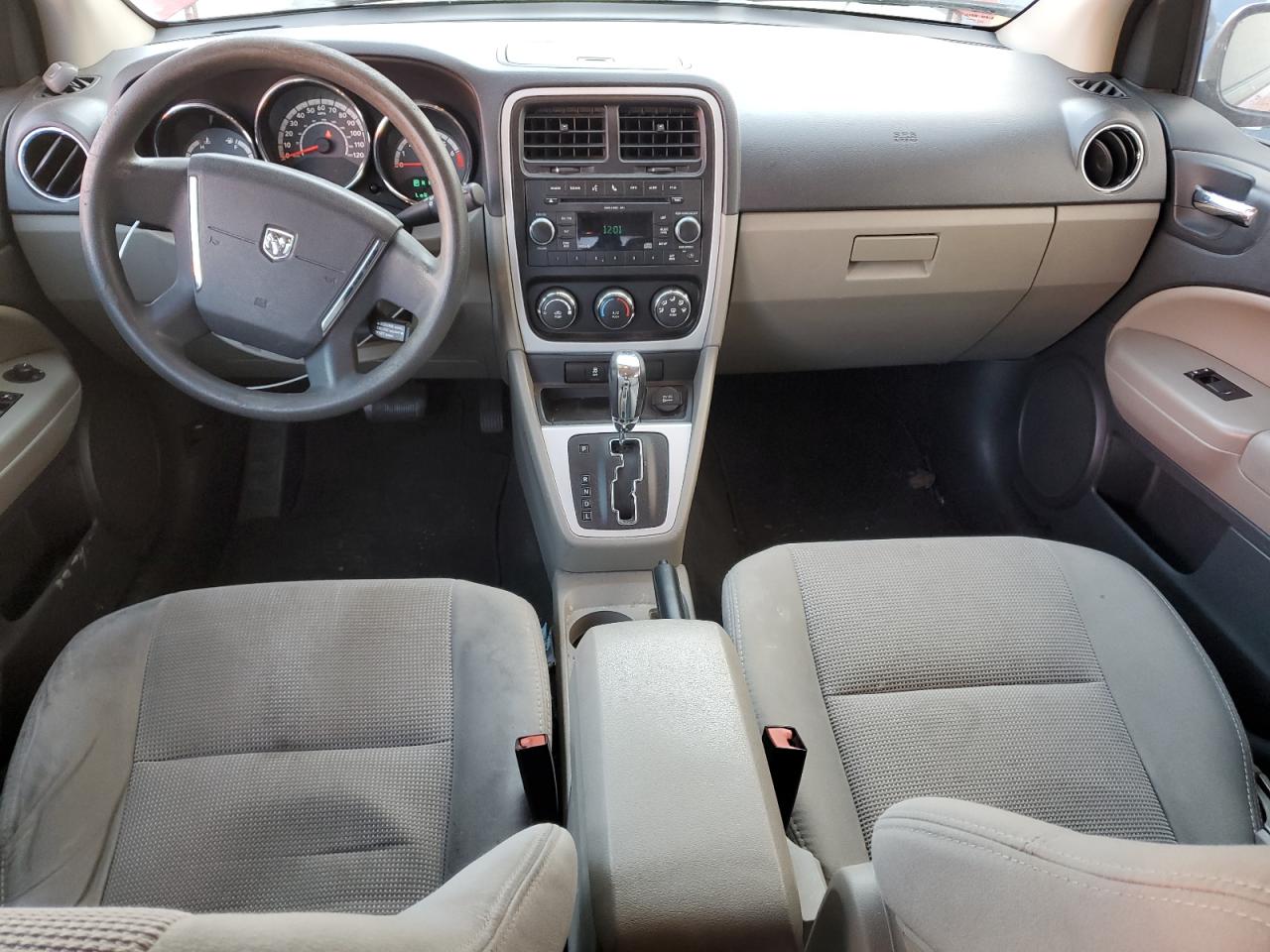 2011 Dodge Caliber - Image 8