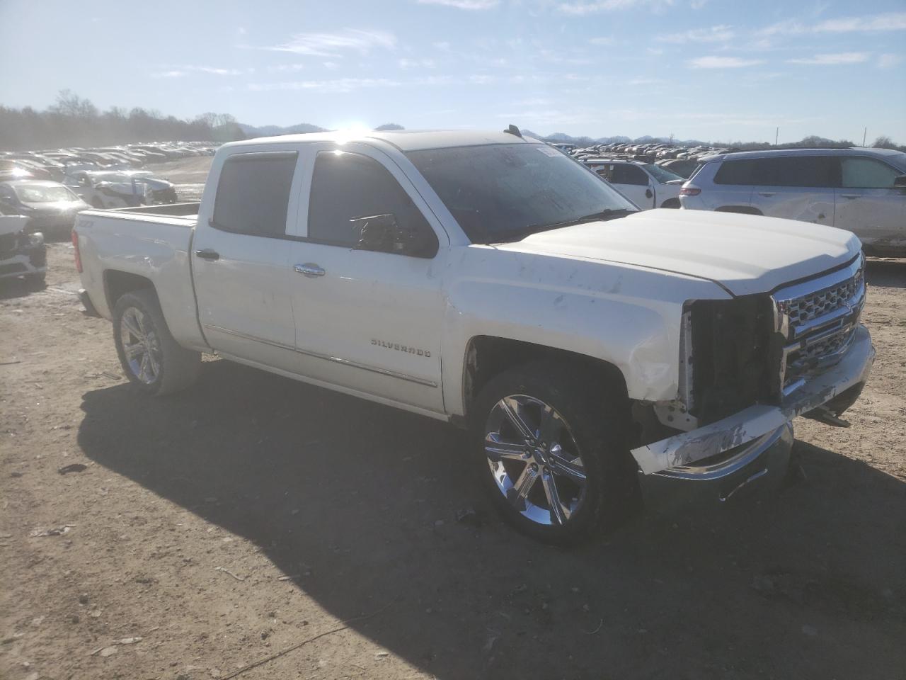 2014 Chevrolet Silverado - Image 4