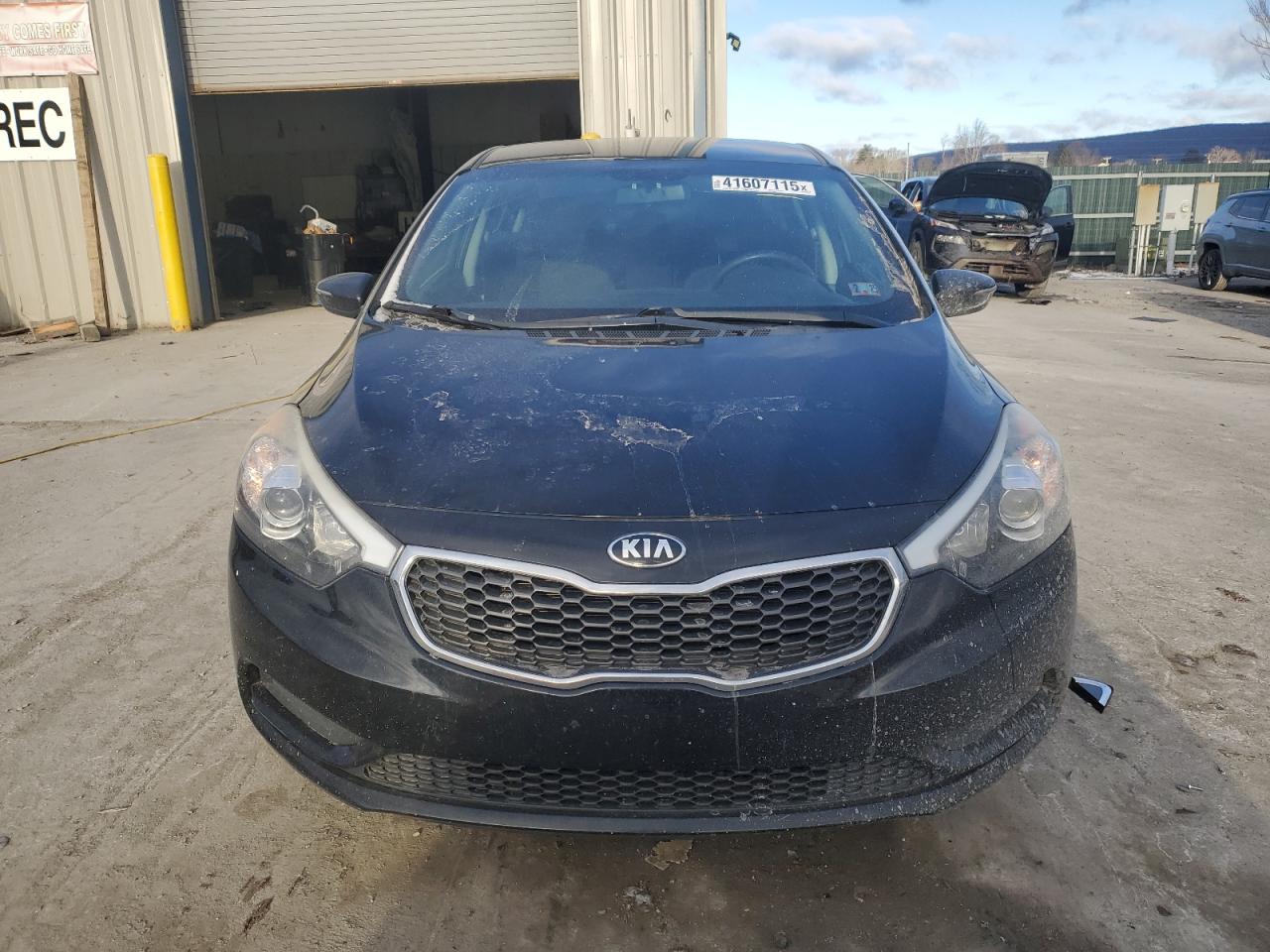 VIN KNAFX4A61G5535798 2016 KIA FORTE no.5