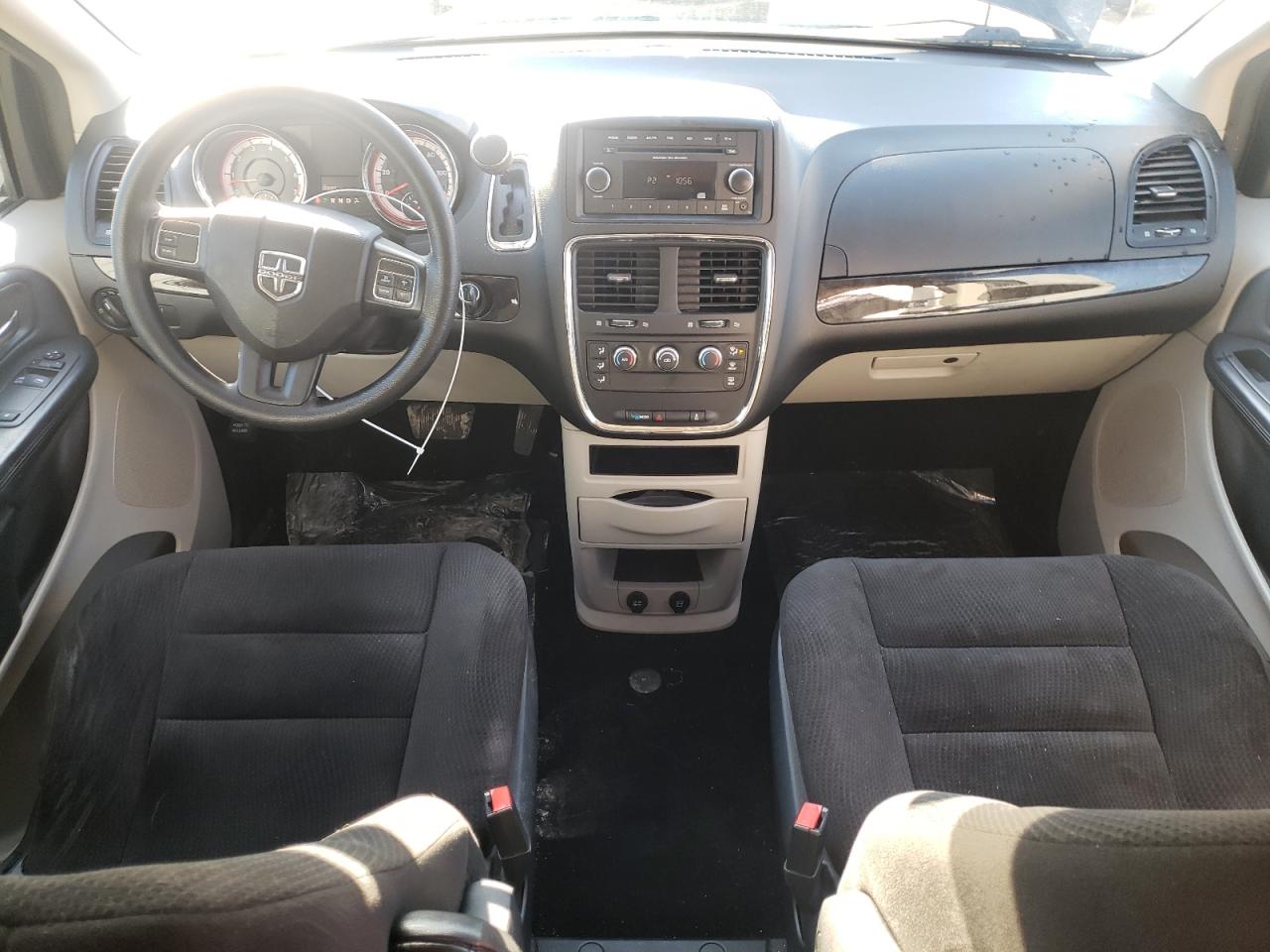 2016 Dodge Caravan - Image 8