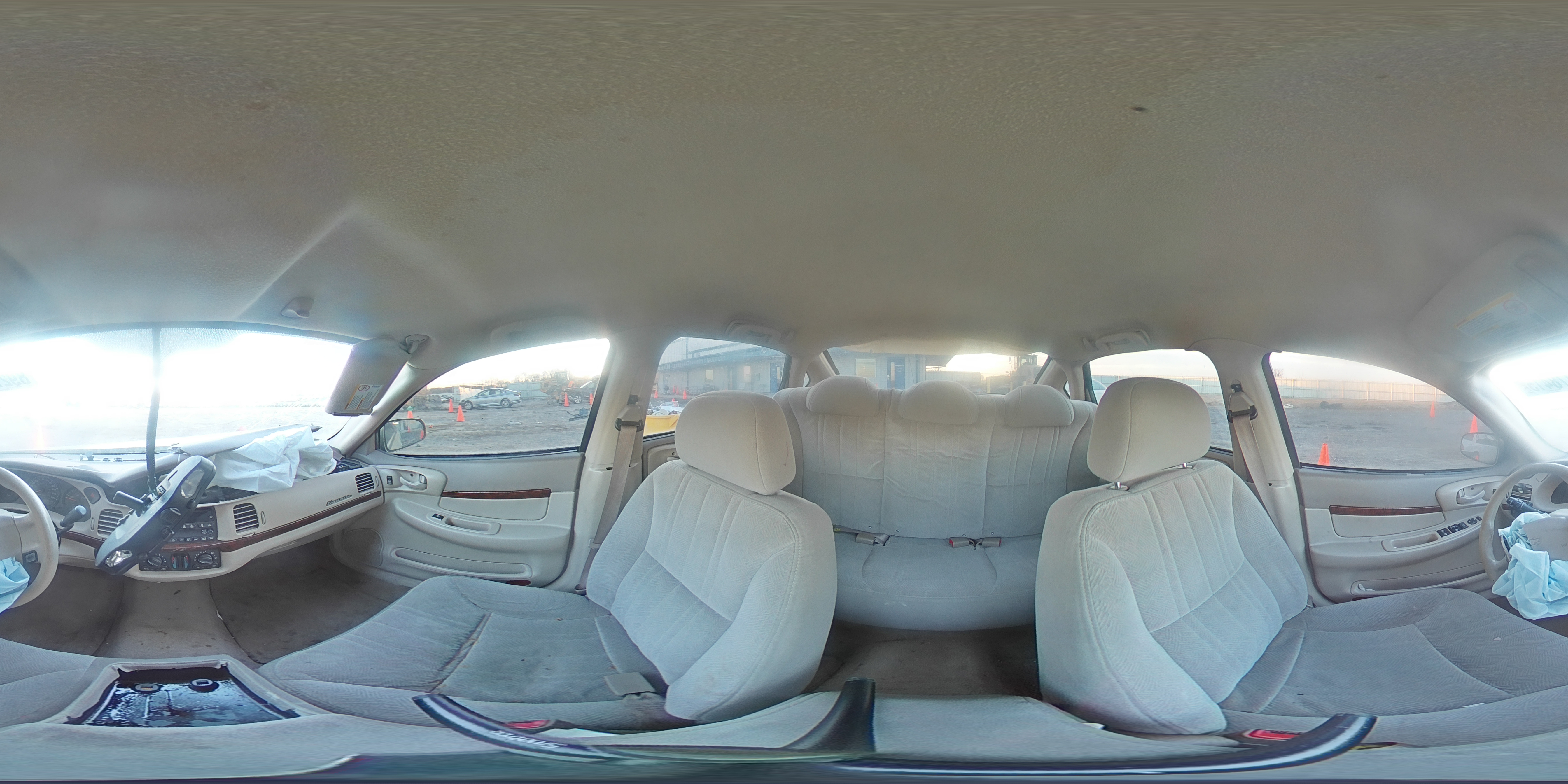 2005 Chevrolet Impala - Image 13