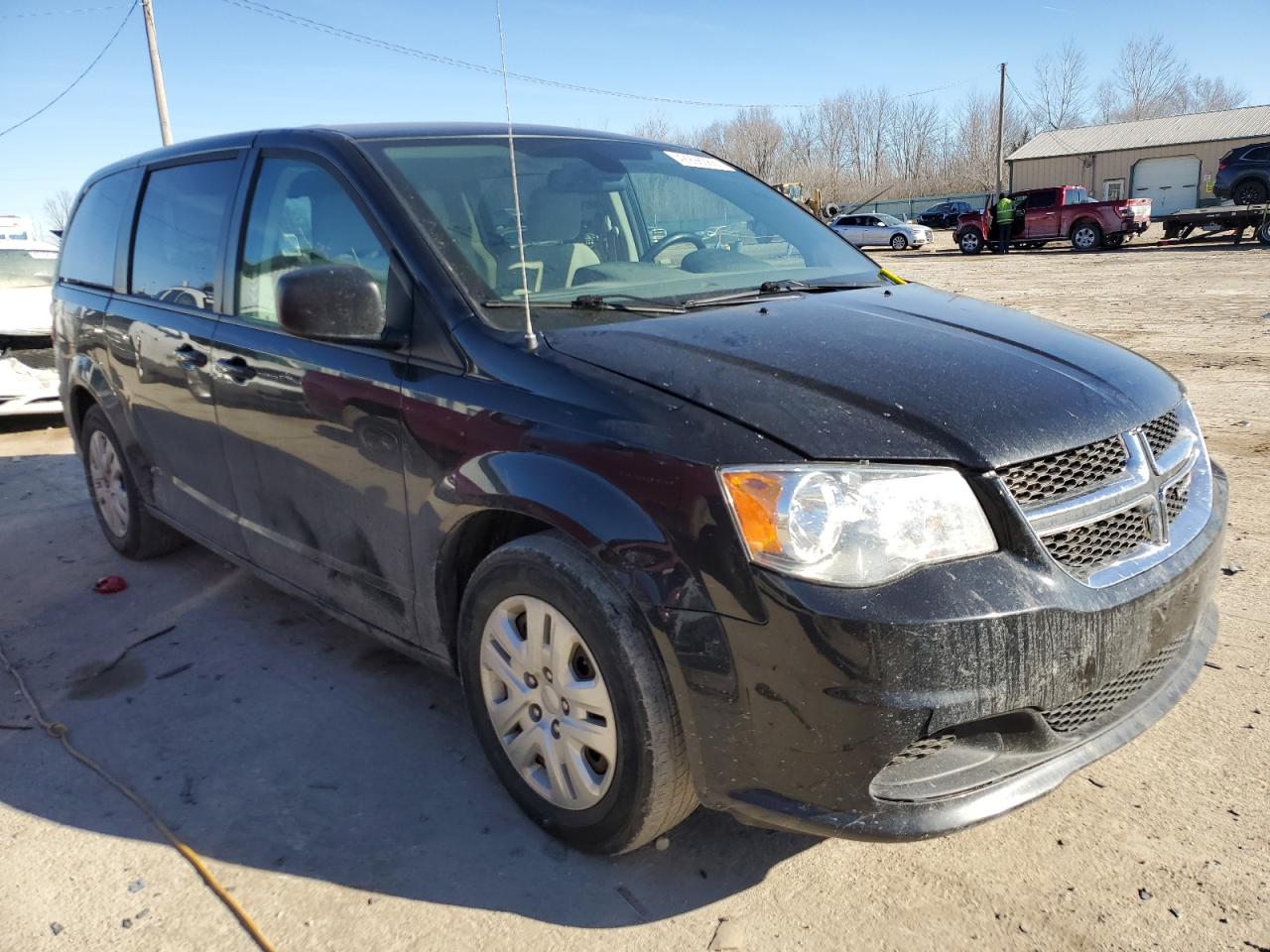 2018 Dodge Caravan - Image 4