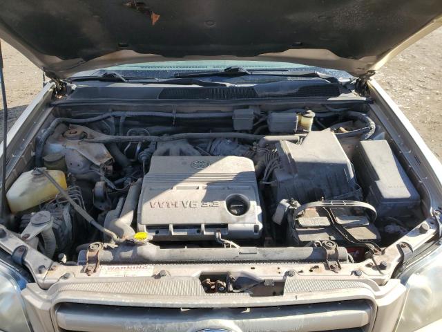 2004 TOYOTA HIGHLANDER 