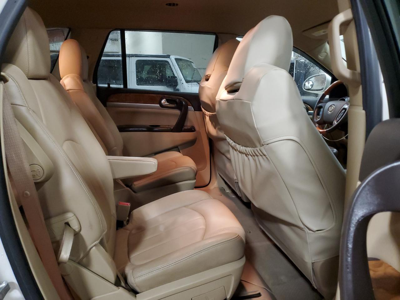 2011 Buick Enclave - Image 11