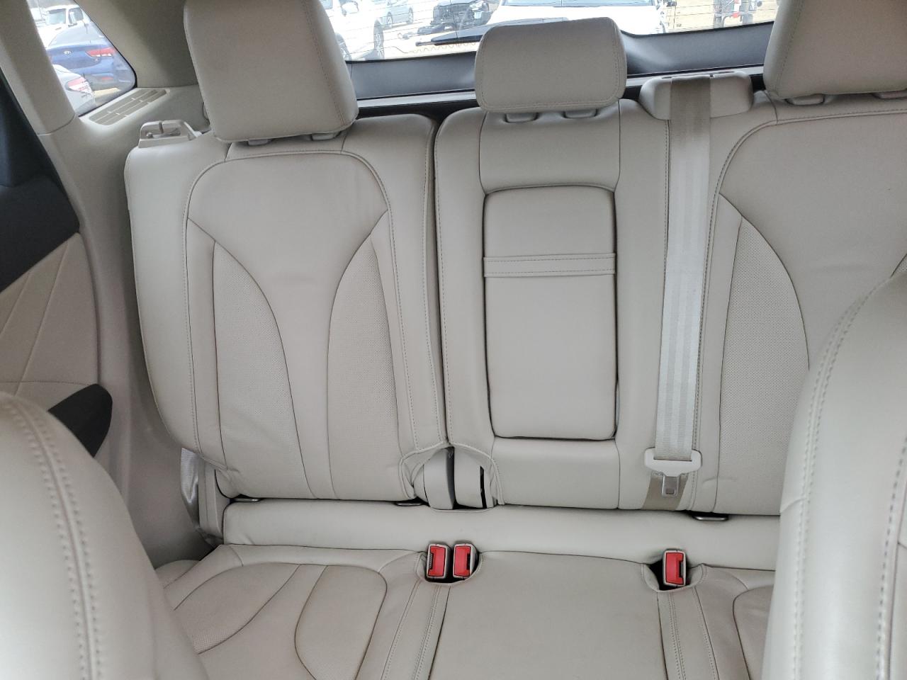 2019 Lincoln MKC - Image 10