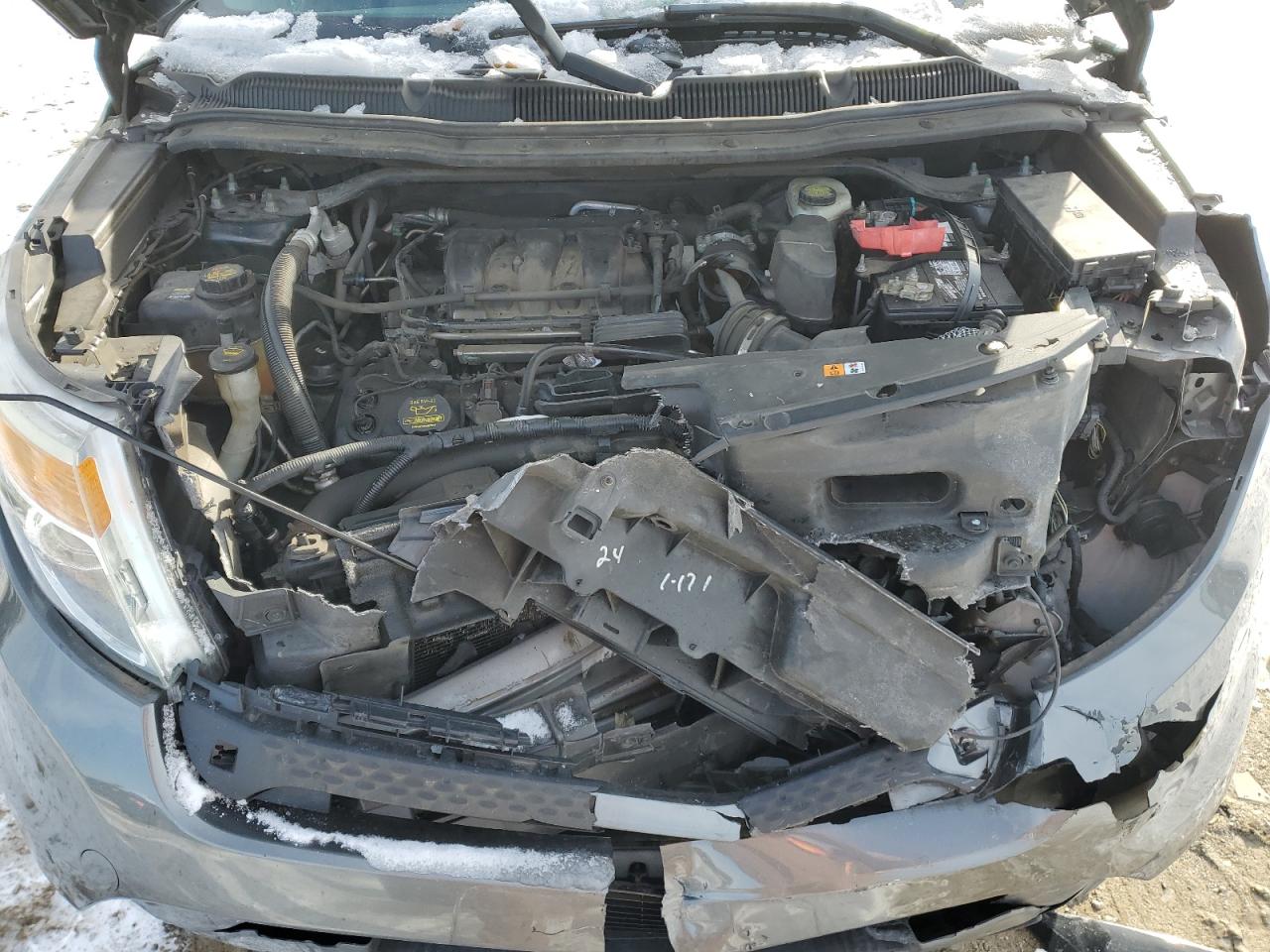 2012 Ford Explorer - Image 13