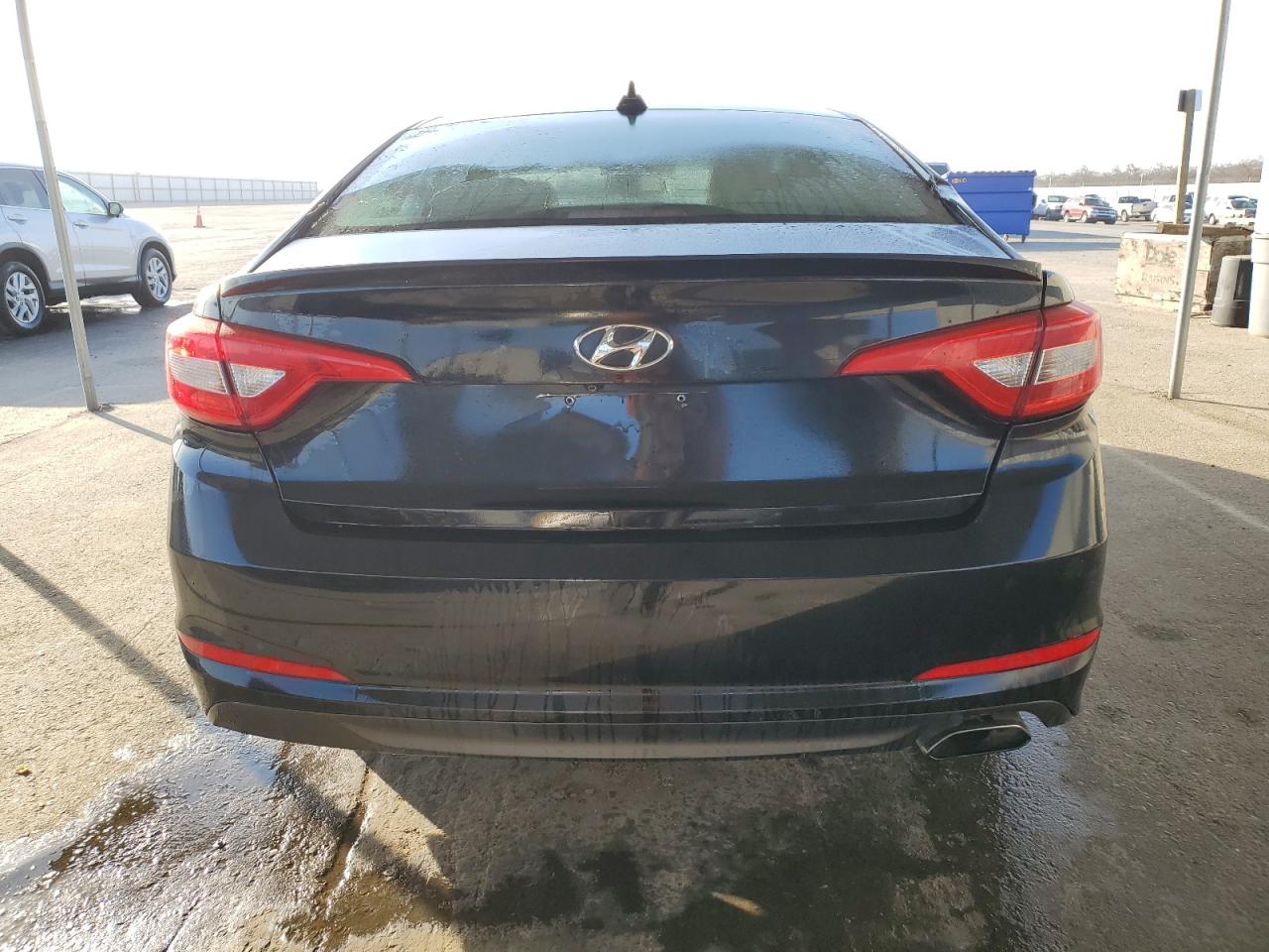 2016 Hyundai Sonata - Image 6
