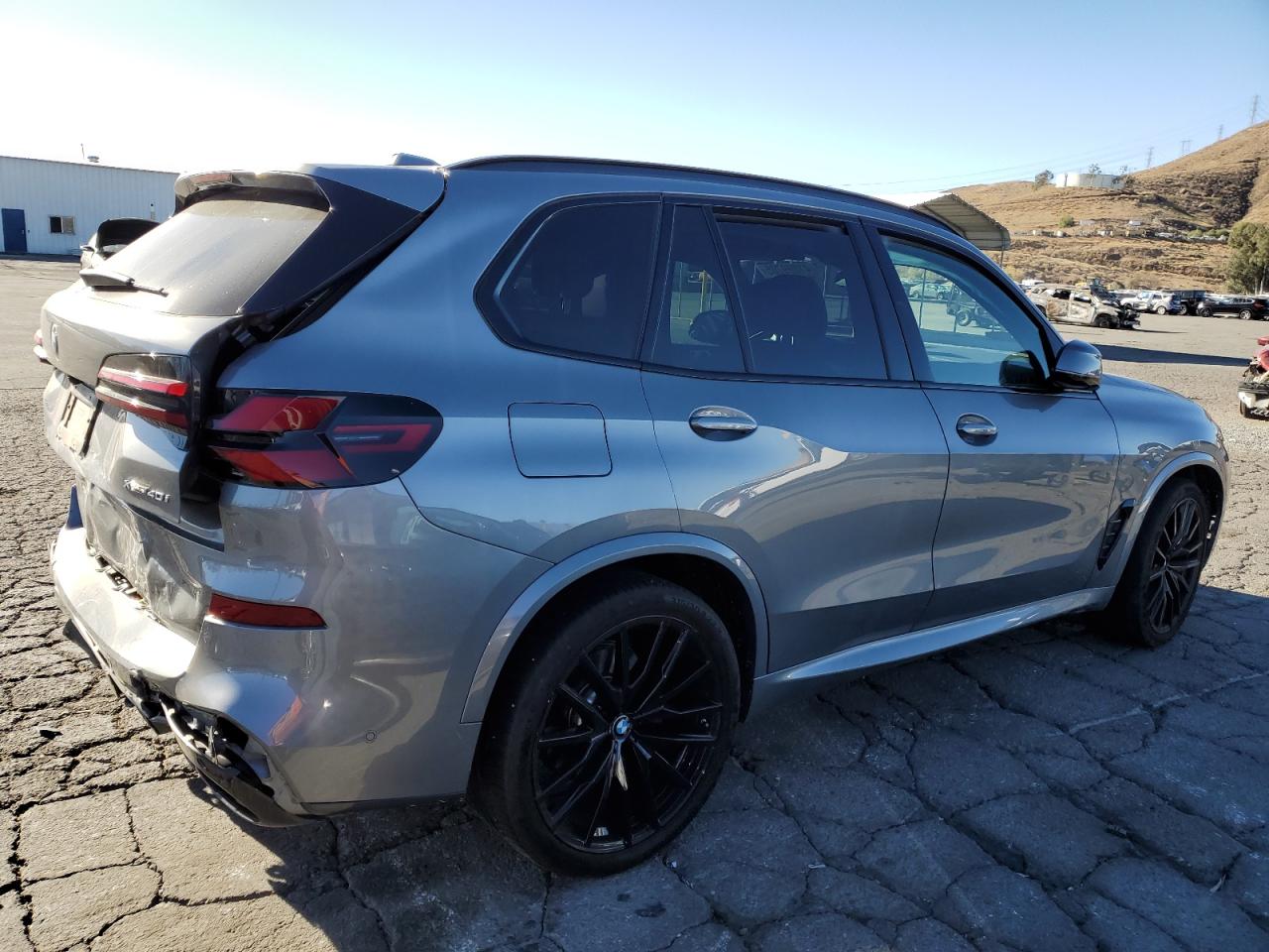 2024 BMW X5 - Image 3