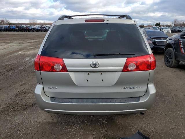 2009 TOYOTA SIENNA CE