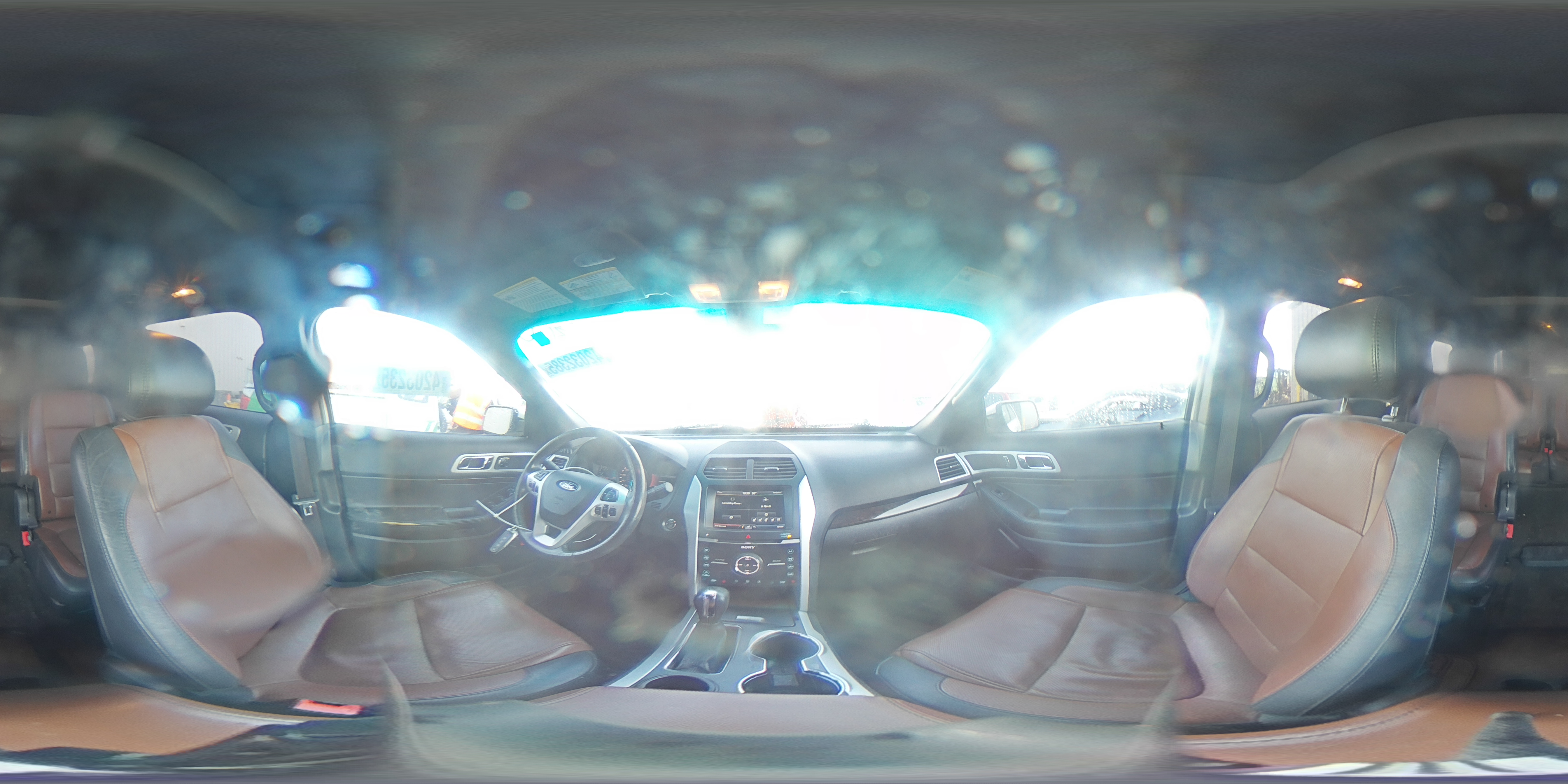 2015 Ford Explorer - Image 16