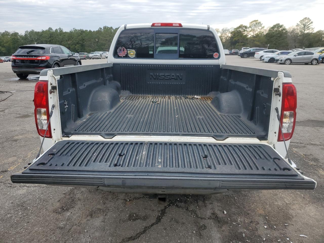2005 Nissan Navara (Frontier) - Image 6