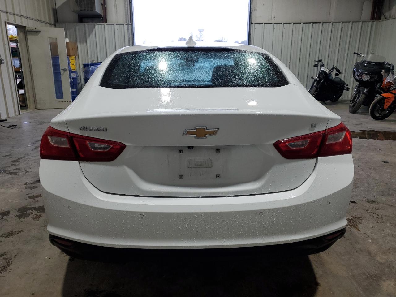 2023 Chevrolet Malibu - Image 6