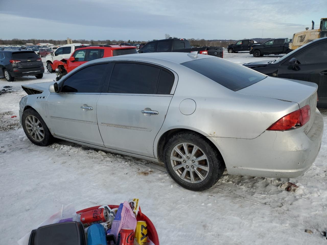 2009 Buick Lucerne - Image 2