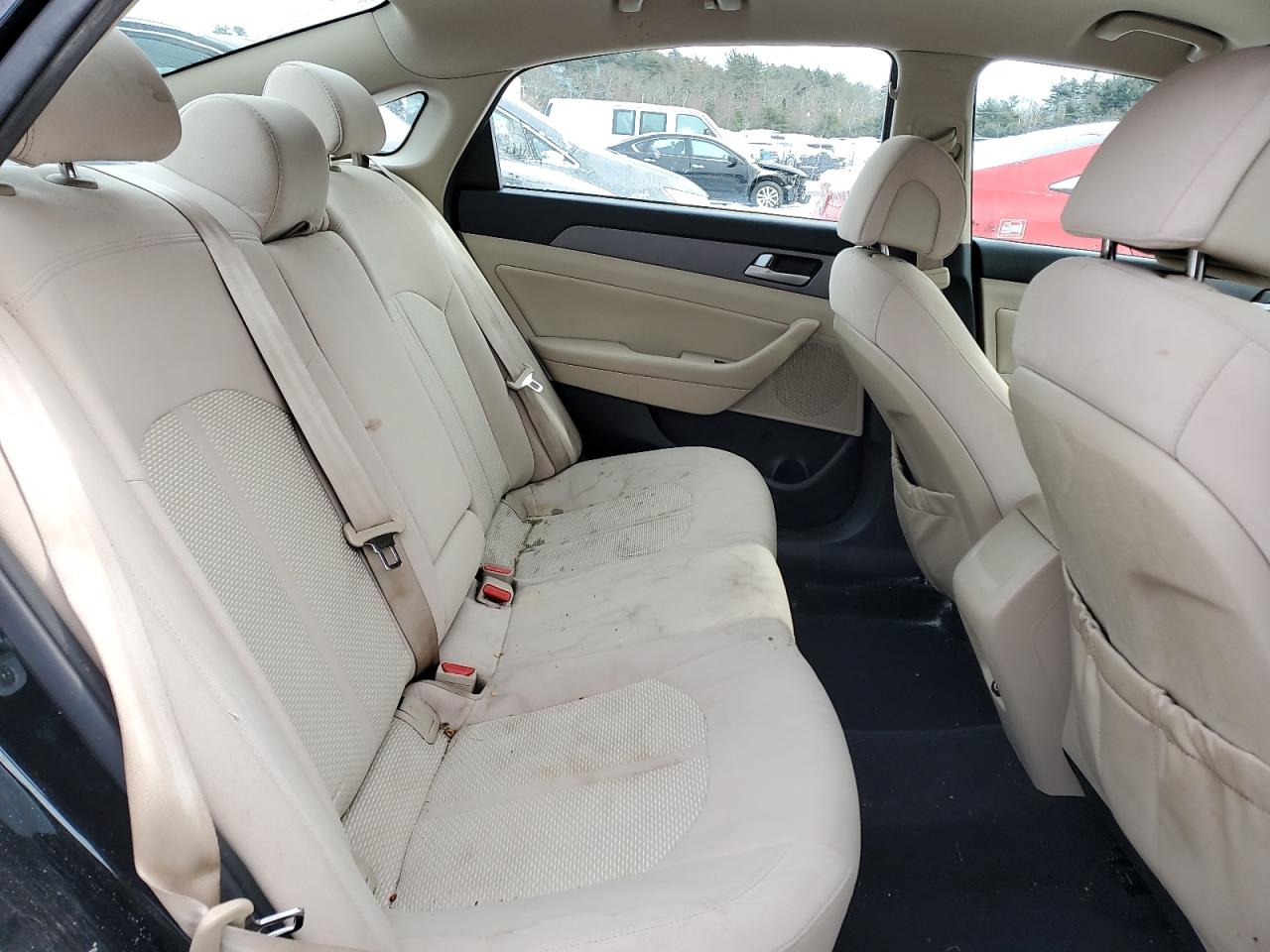 2015 Hyundai Sonata - Image 10