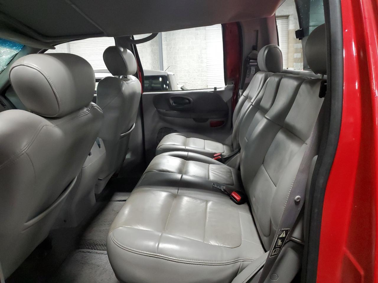 2002 Ford F-150 - Image 10