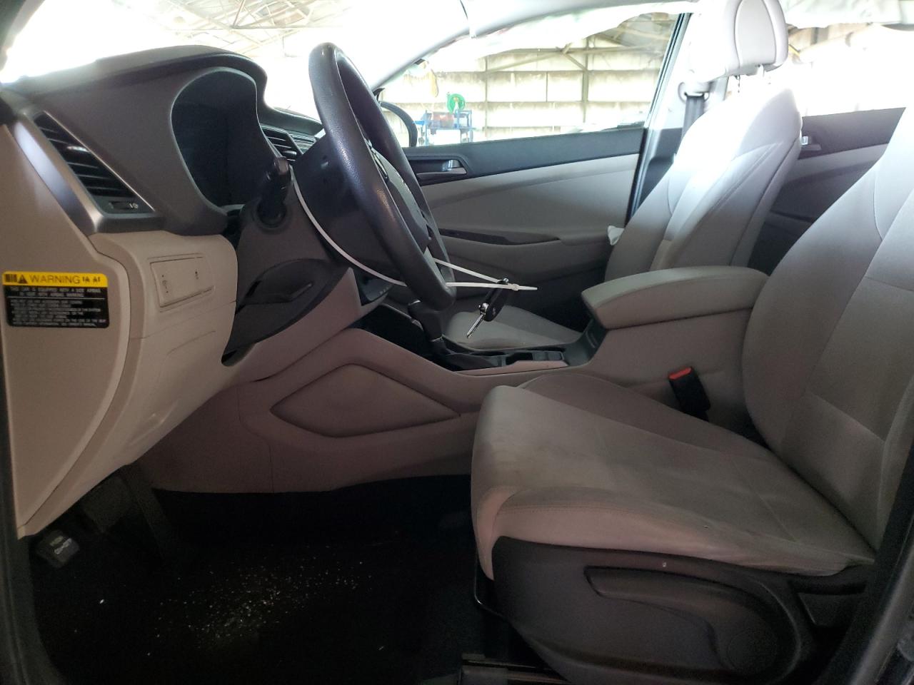 2017 Hyundai Tucson - Image 7