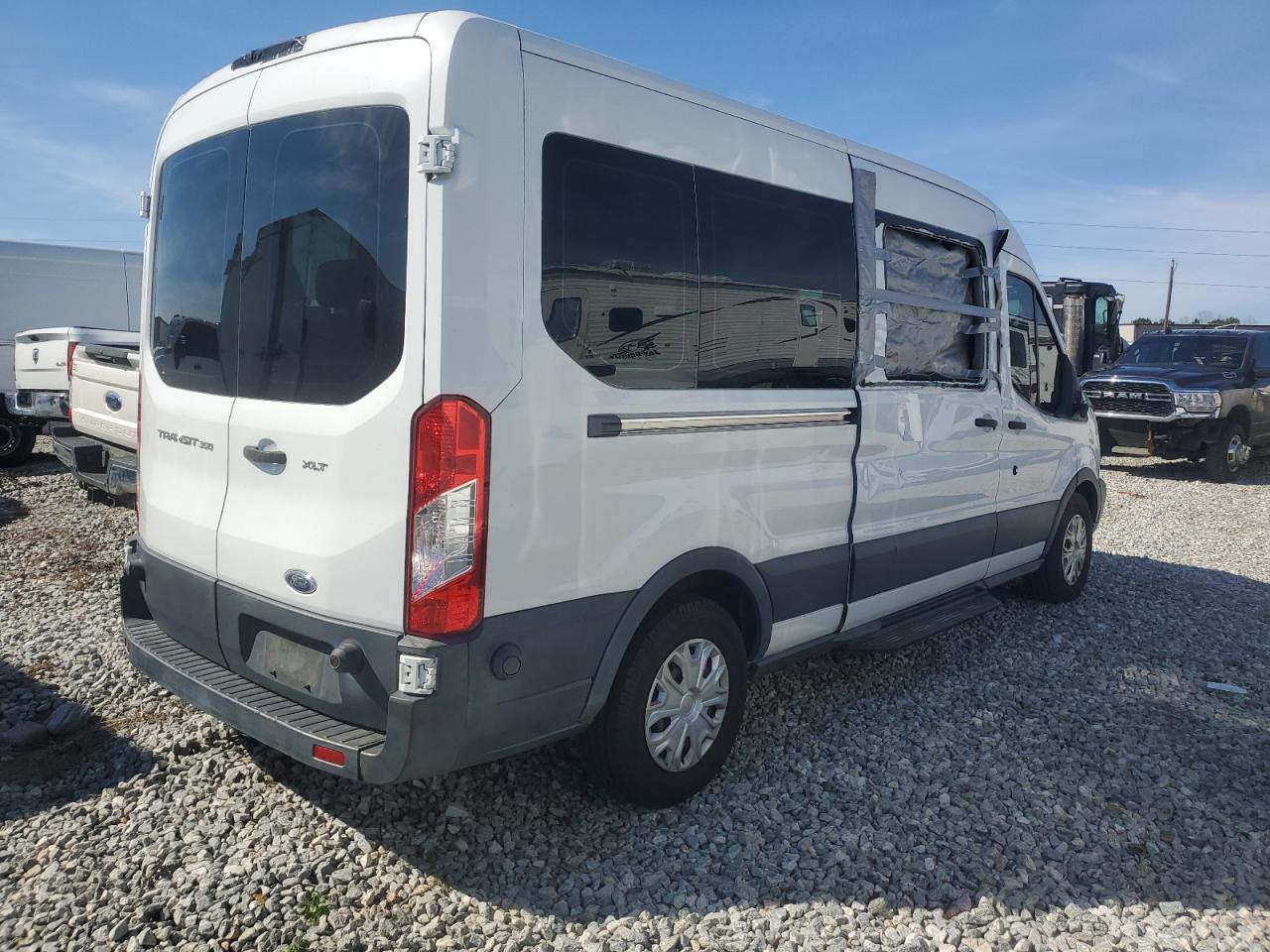 2015 Ford Transit - Image 3