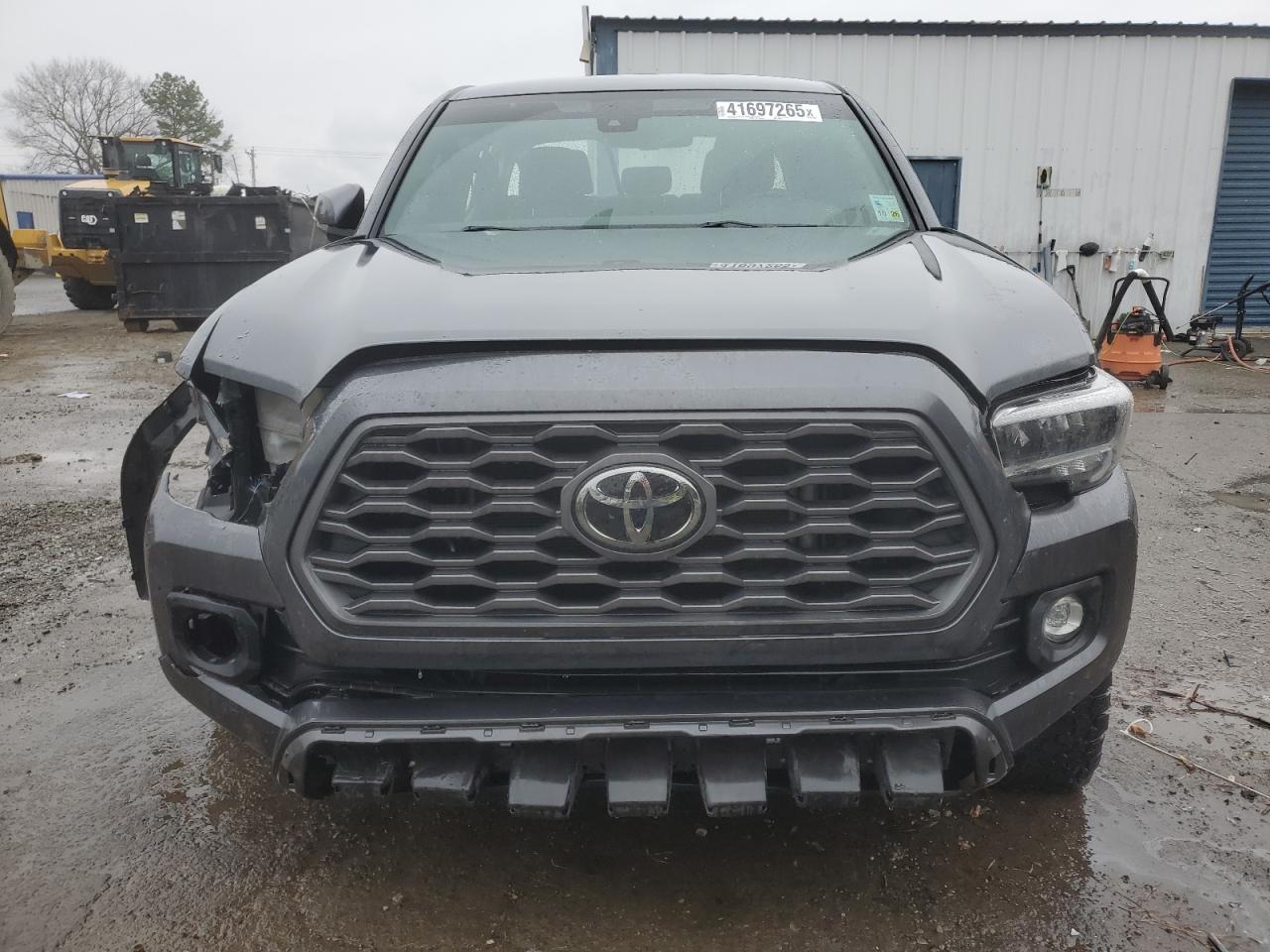 2021 Toyota Tacoma - Image 5