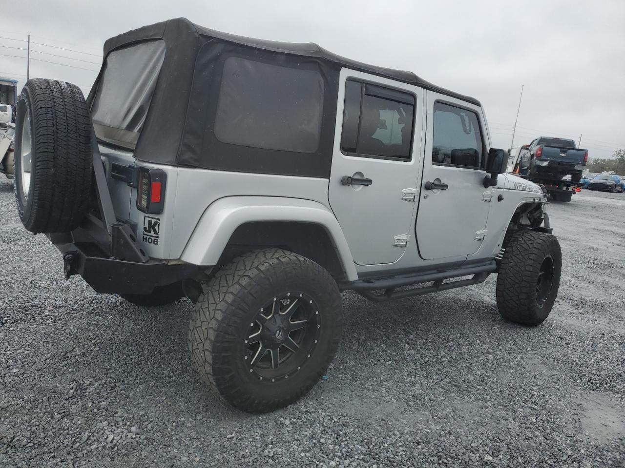 2012 Jeep Wrangler - Image 3