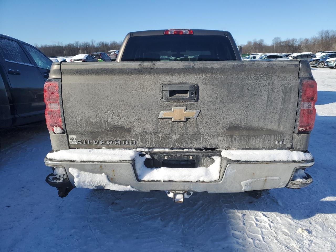 2015 Chevrolet Silverado - Image 6