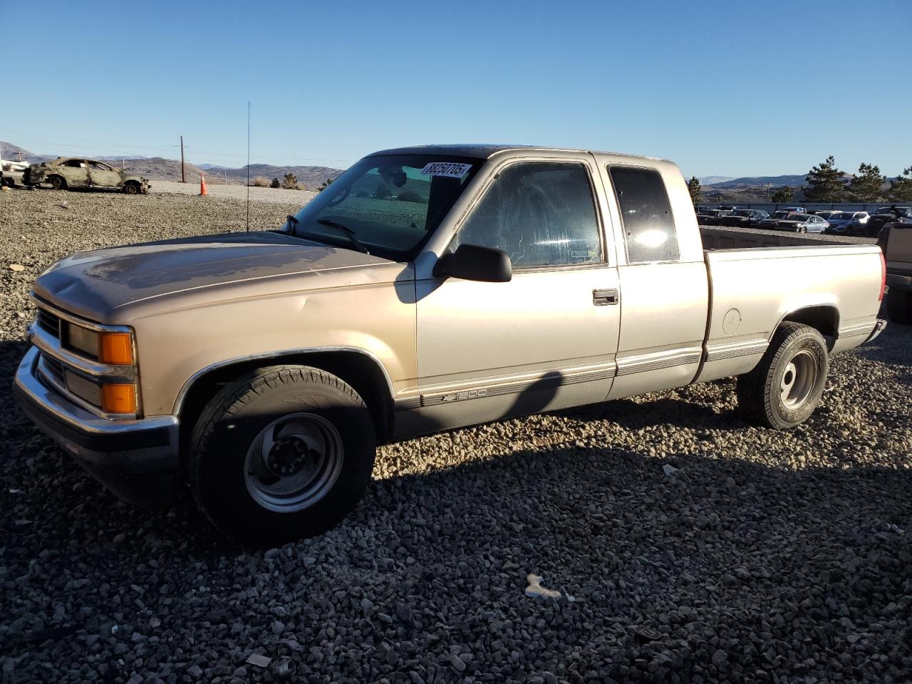 1998 Chevrolet GMT-400 - Image 1