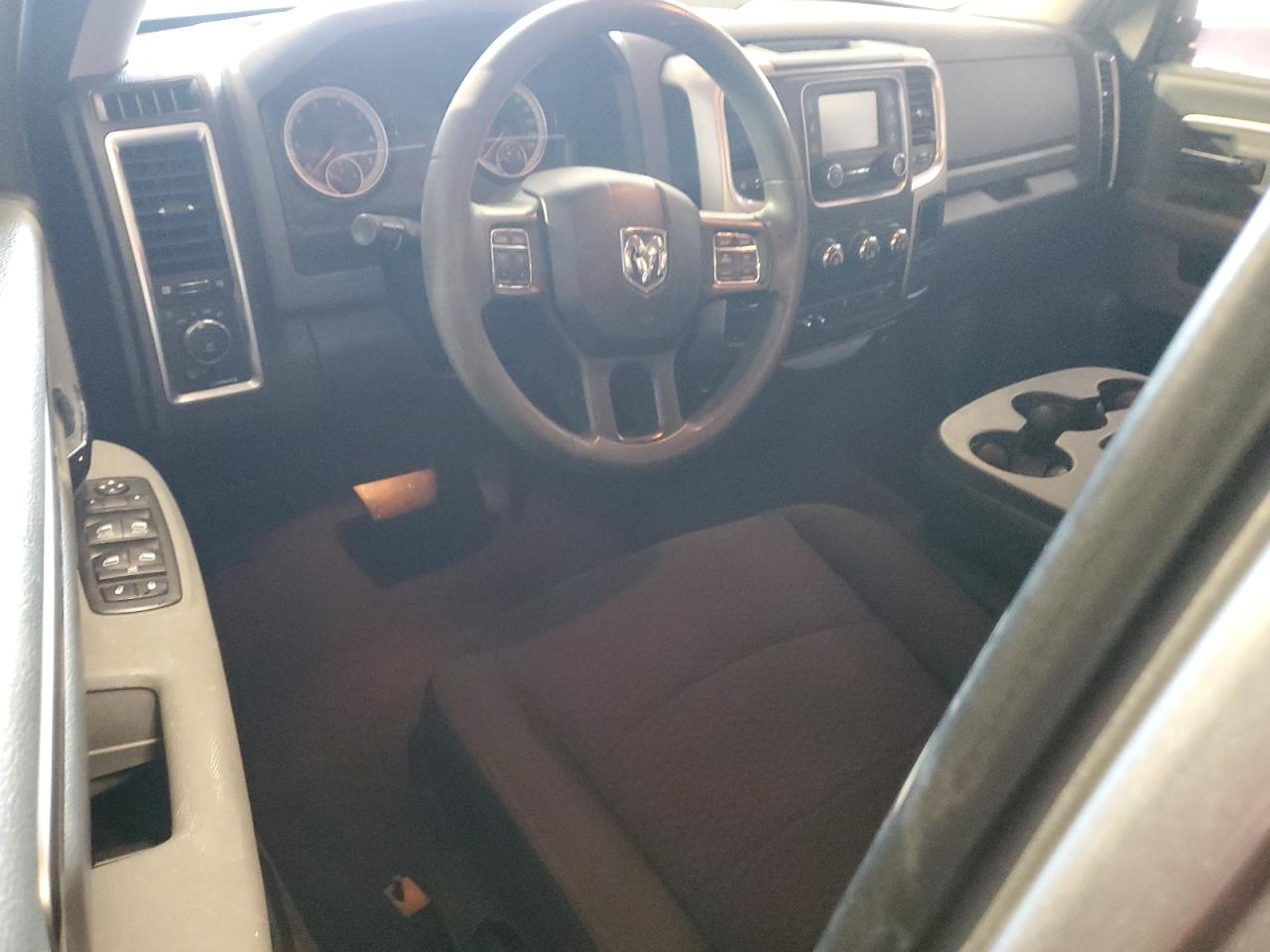 2020 RAM 1500 - Image 8