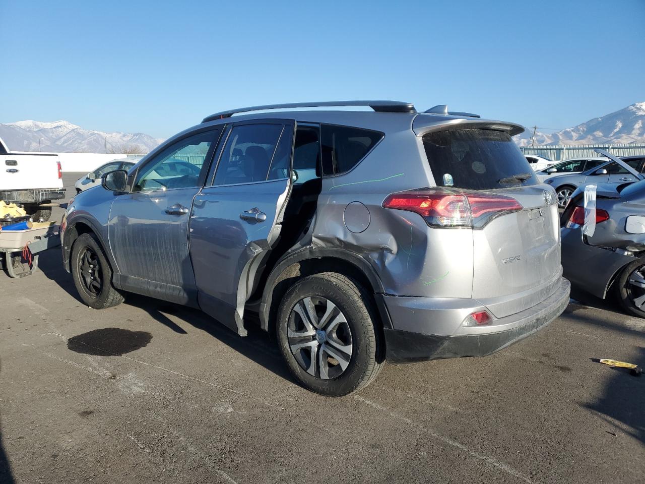 2017 Toyota RAV 4 - Image 2