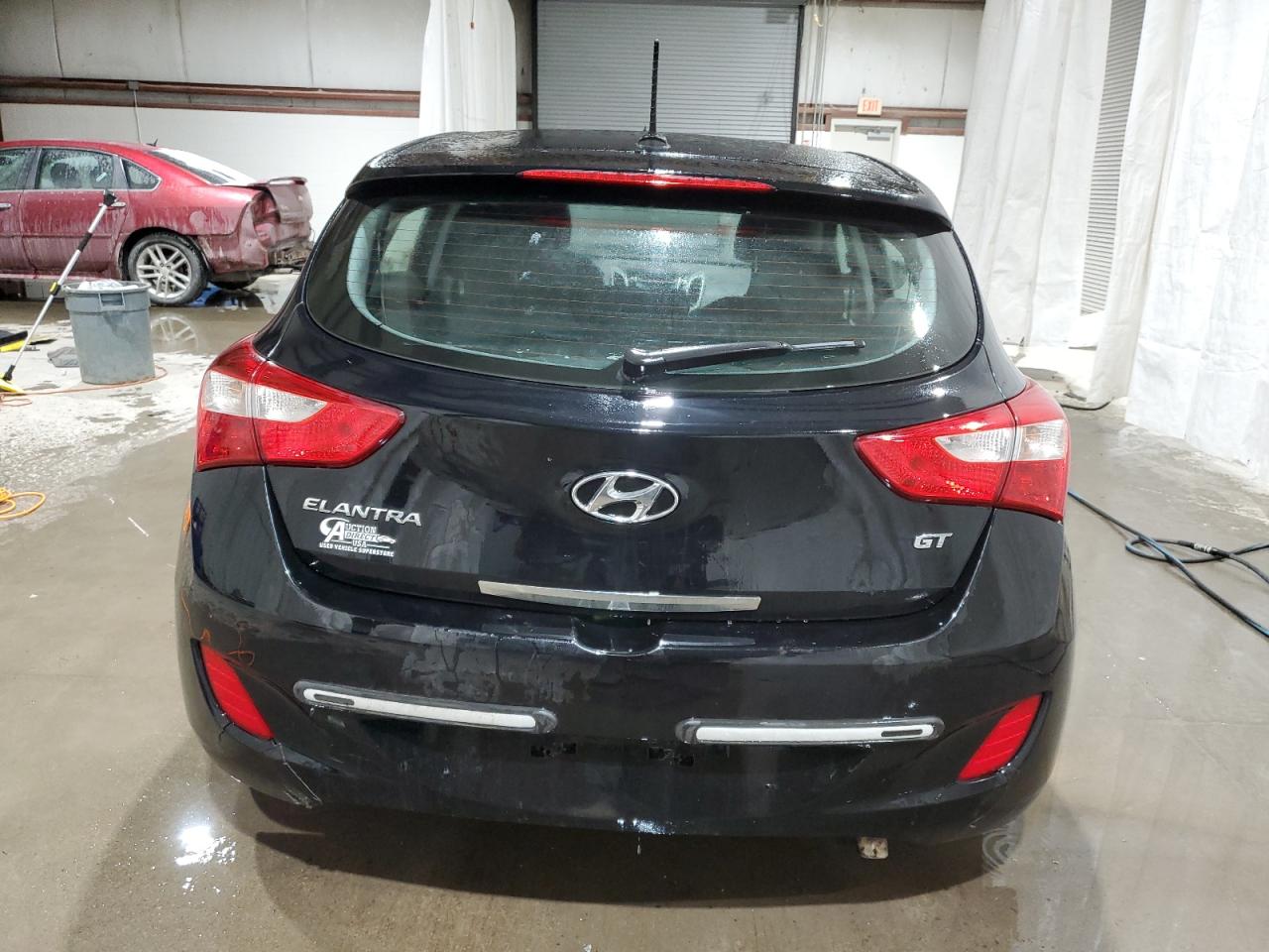 2016 Hyundai Elantra - Image 6