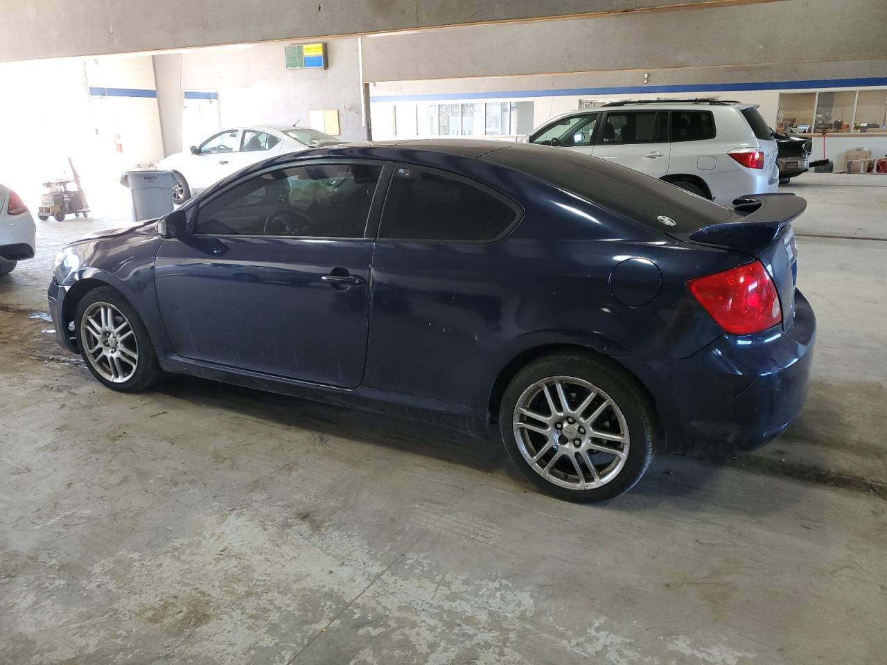2005 Toyota tC - Image 2