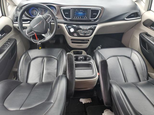  CHRYSLER MINIVAN 2020 Серебристый