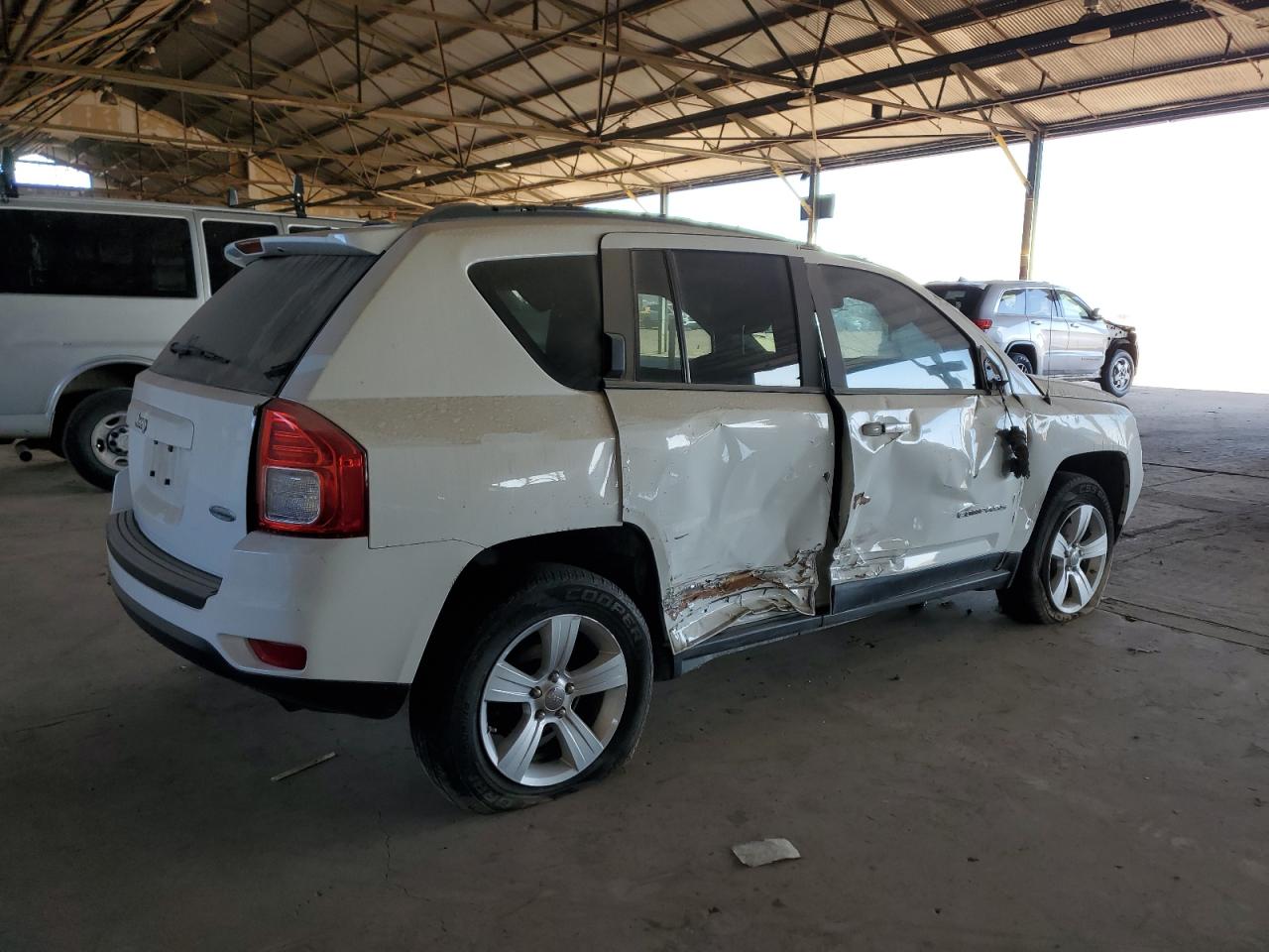 2011 Jeep Compass - Image 3